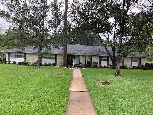 1st image of 1313 Woodland Dr