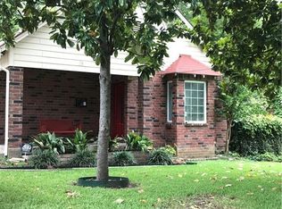 1421 Eastus Dr, Dallas, TX 75208