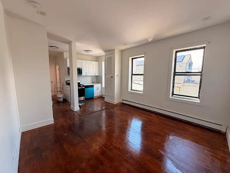 200 Clinton Ave #B3 — Photo 5