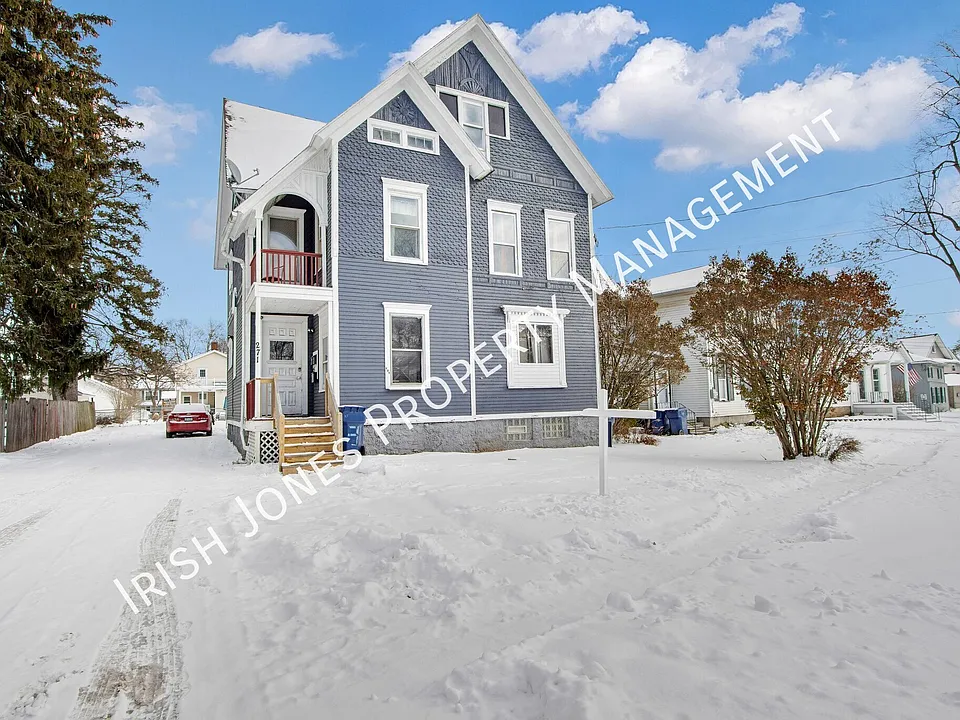 271 Locust St #4