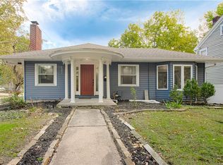 7301 Summit St, Kansas City, MO 64114