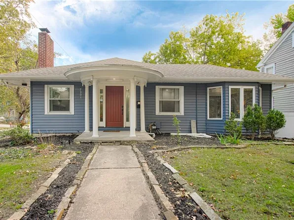7301 Summit St, Kansas City, MO 64114