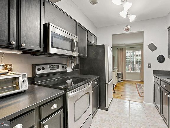 5th image of 6507 China Grove Ct