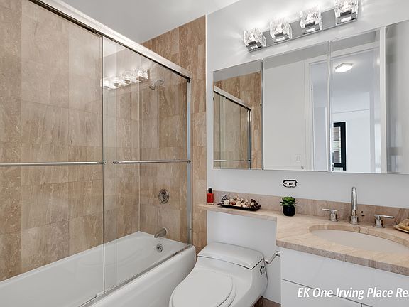 4th image of 1 Irving Pl APT G10b