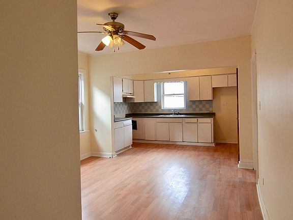 2nd image of 1618 S 51st Ave