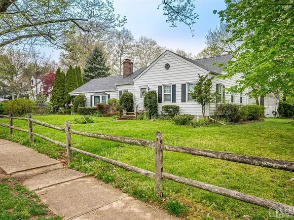 134 Amboy Ave, Metuchen, NJ 08840