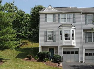 1223 Meadowbrook Dr, Canonsburg, PA