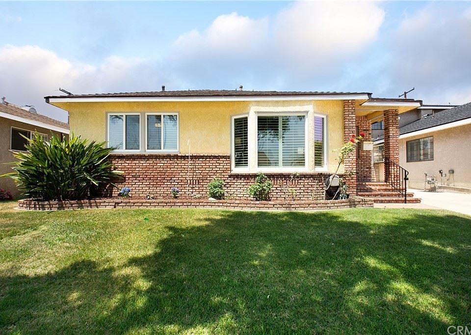 1st image of 4713 Lomina Ave