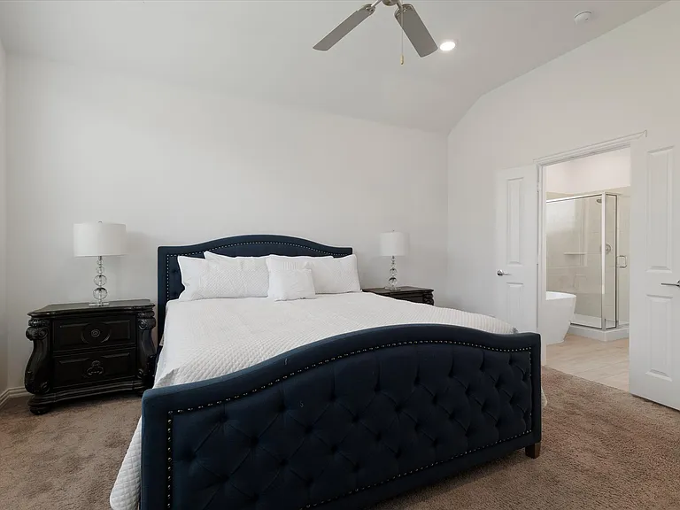 1133 Canuela Way — Photo 15