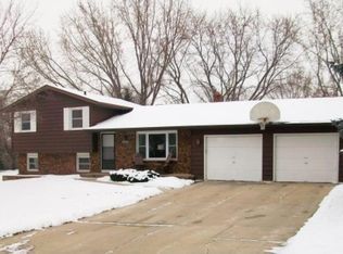 2951 Poels Rd, Green Bay, WI 54313