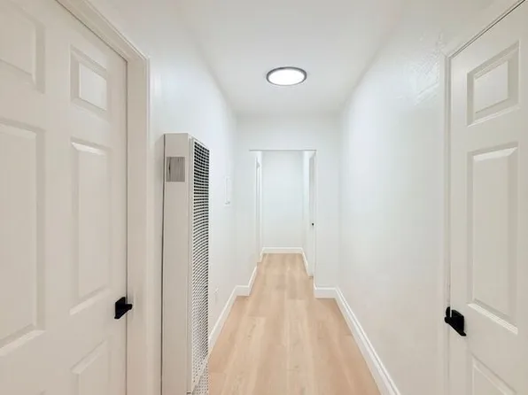 4705 Willow Brook Ave, Los Angeles, CA