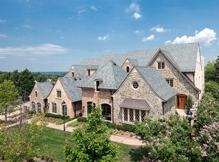 2923 N Glebe Rd, Arlington, VA 22207