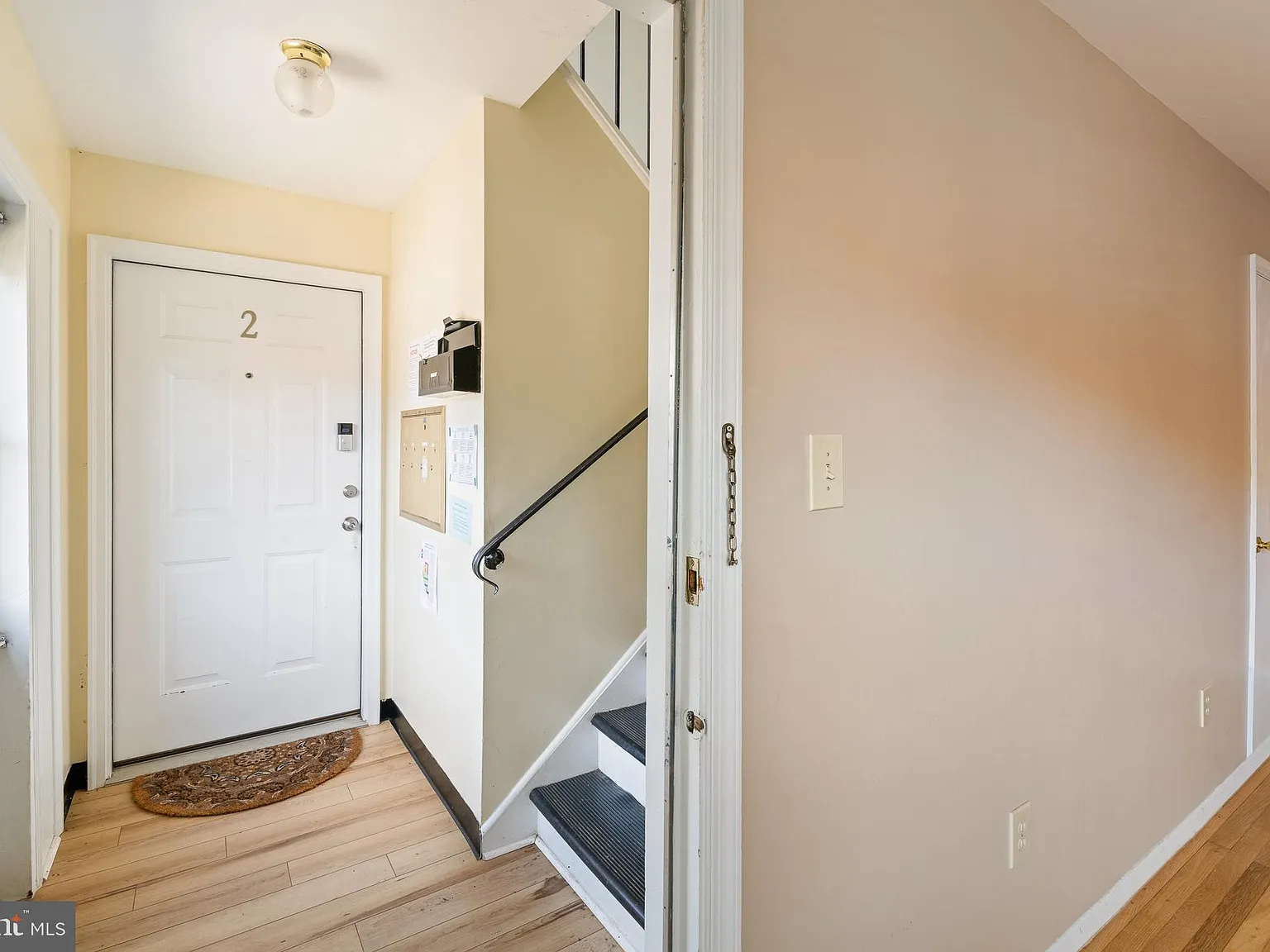 2 bed, 781 sqft, $1,475 — Photo 4