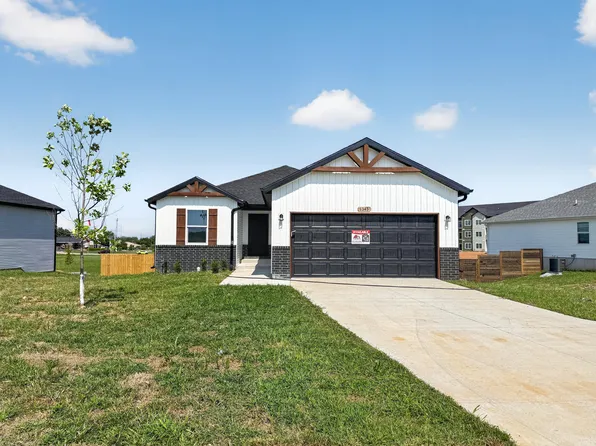 1343 N Maxine Avenue, Nixa, MO 65714