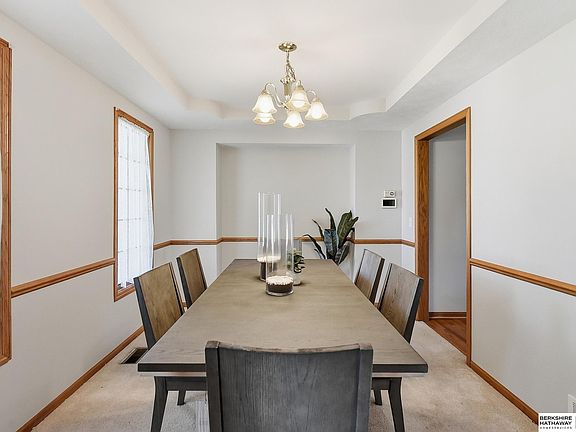 4th image of 16117 Drexel Cir