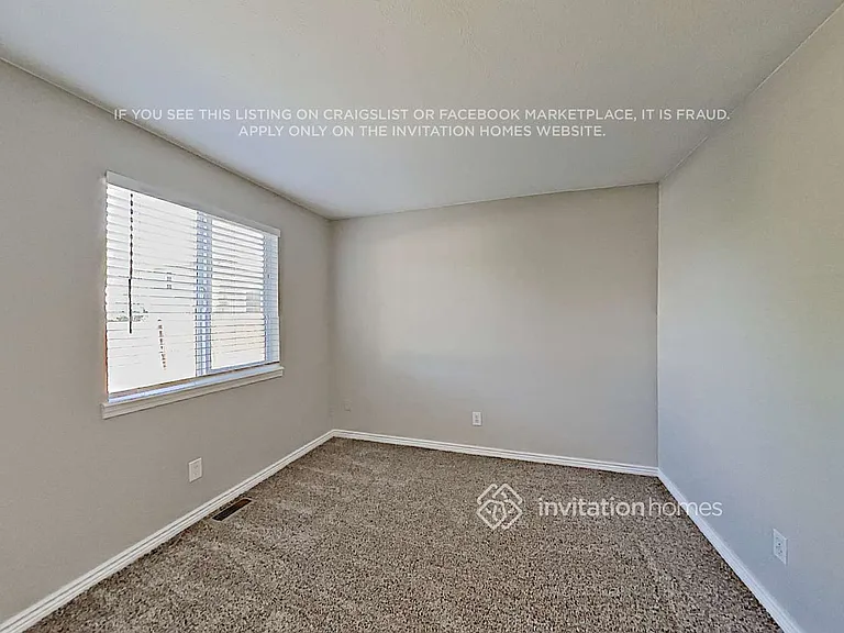 3869 S Uravan St — Photo 9