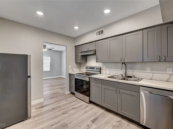 155 Magnesium St, Henderson, NV 89015