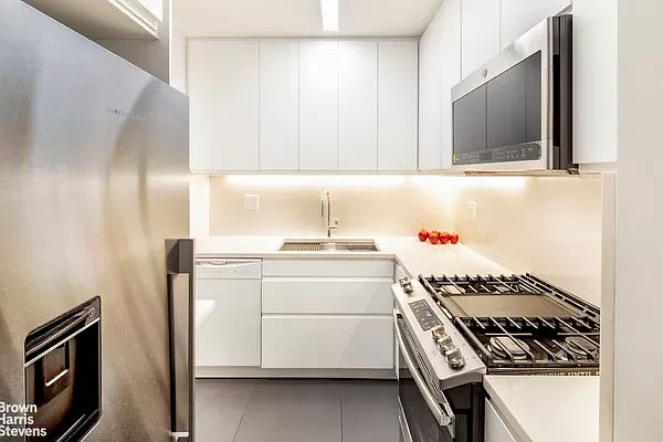 1st image of 400 E 56th St APT 12J