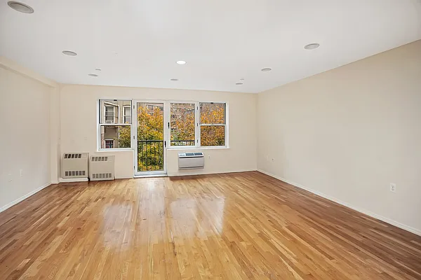 Rented by Douglas Elliman | media 21