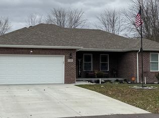 1408 Blish St, Seymour, IN 47274