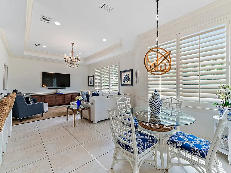 4 Tradewinds Cir — Photo 29