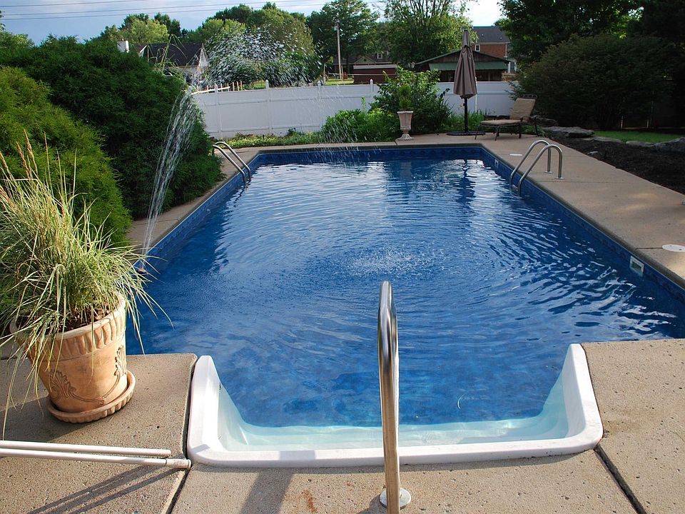 1st image of 2626 Crosspark Dr