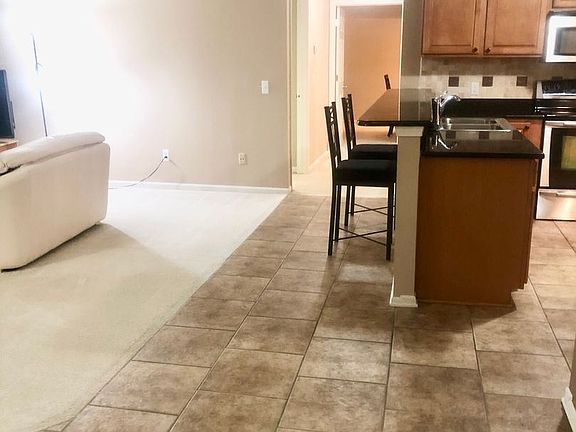 3rd image of 14394 Moravian Manor Cir
