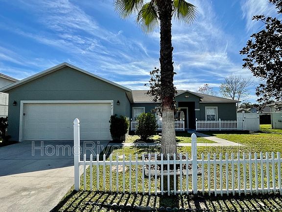 3rd image of 247 Canterbury Ct