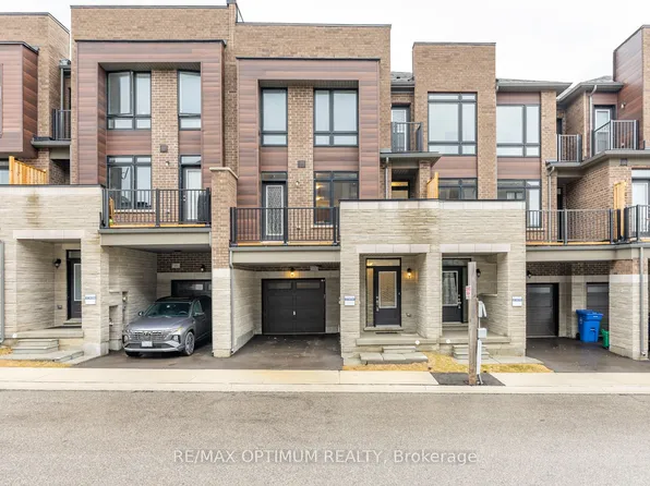 15 Gunton St, Aurora, ON L4G 0C5