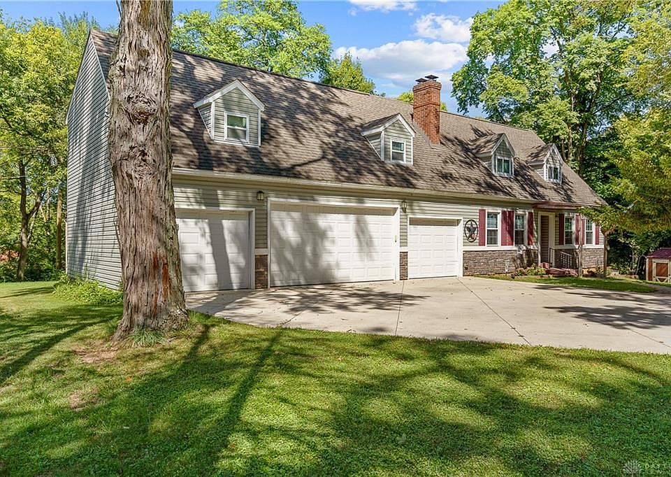 1st image of 2365 Matthews Dr