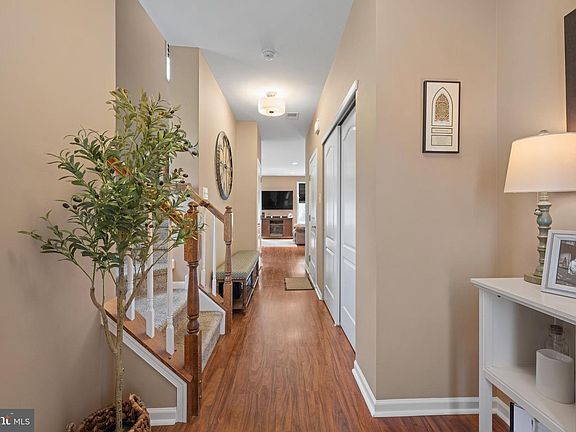 5th image of 116 Oakridge Dr