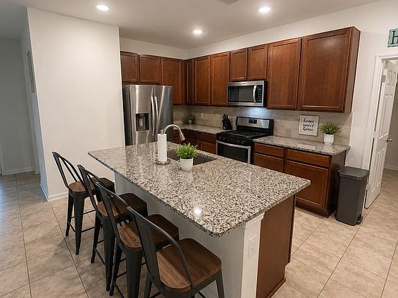 3rd image of 6020 Osprey Dr