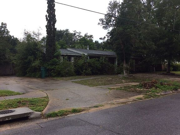 2nd image of 612 Ferretti Ave