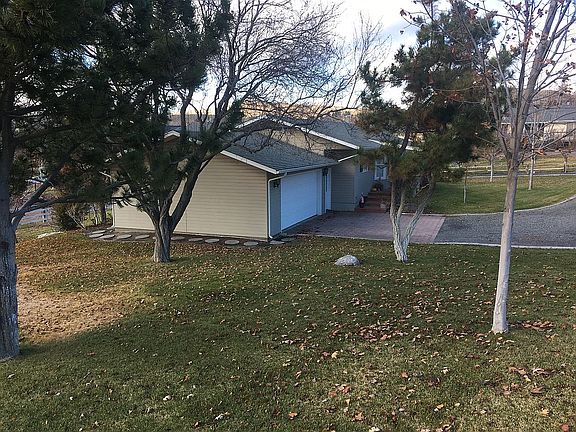 4th image of 211 Sage Hill Dr