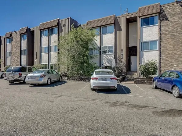 12946 Nicollet Ave APT 302, Burnsville, MN 55337