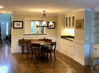 73 Dogwood Rd, Bedminster, NJ 07921