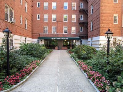 245 Parkview Avenue #4E, Bronxville, NY, 10708
