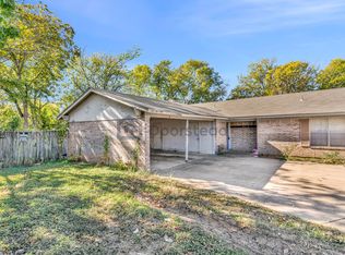 9812 Dallum Dr #B, Austin, TX 78753