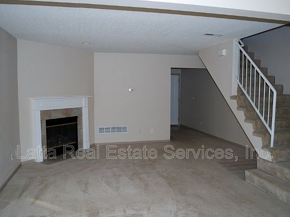 3rd image of 3214 SW Iron Creek Dr #3214