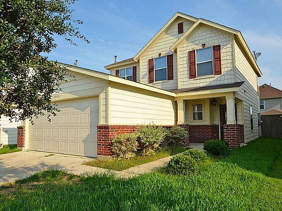 2nd image of 18454 Fair Grange Ln