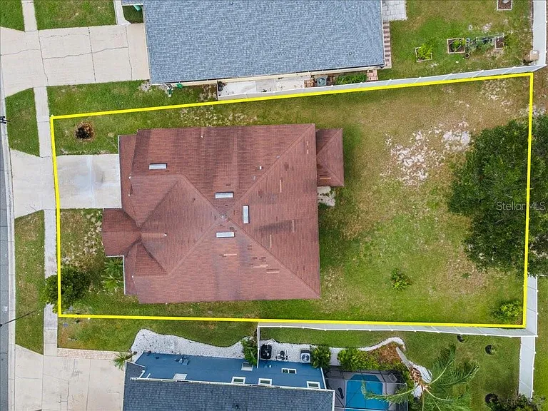 3949 Golden Finch Way — Photo 24