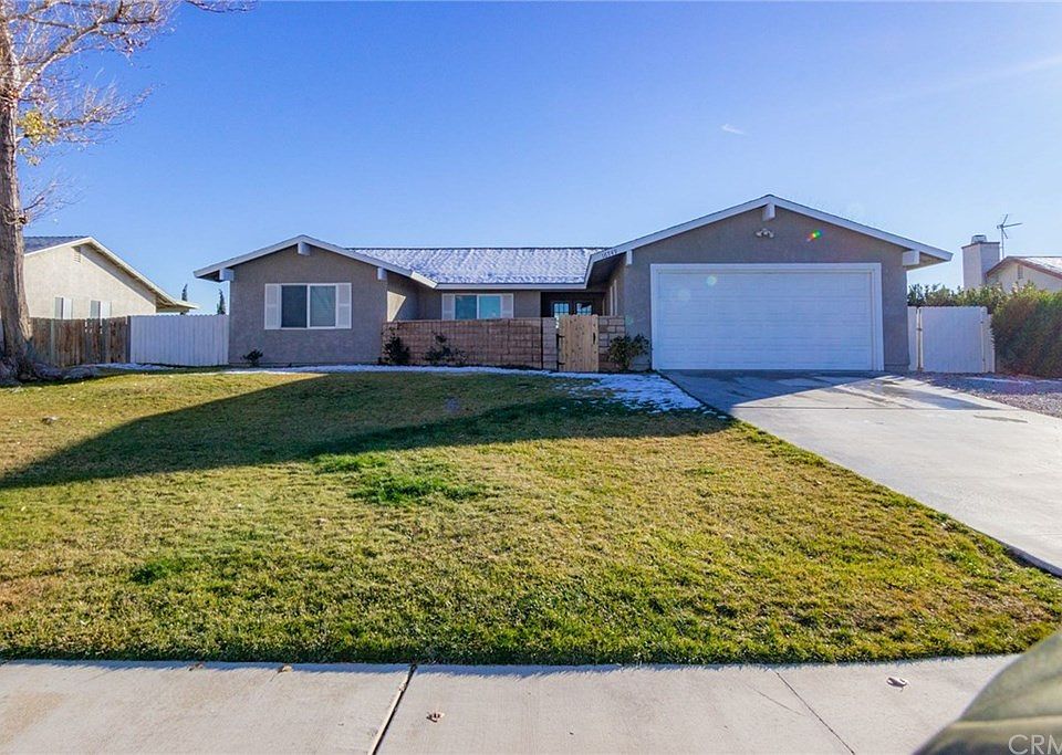1st image of 16749 Hidden Creek Dr