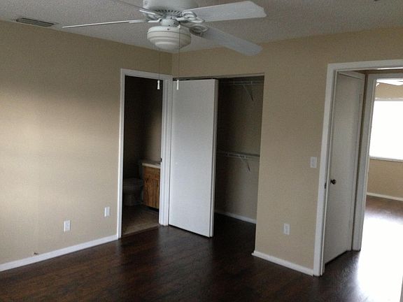2nd image of 14118 Village Terrace Dr