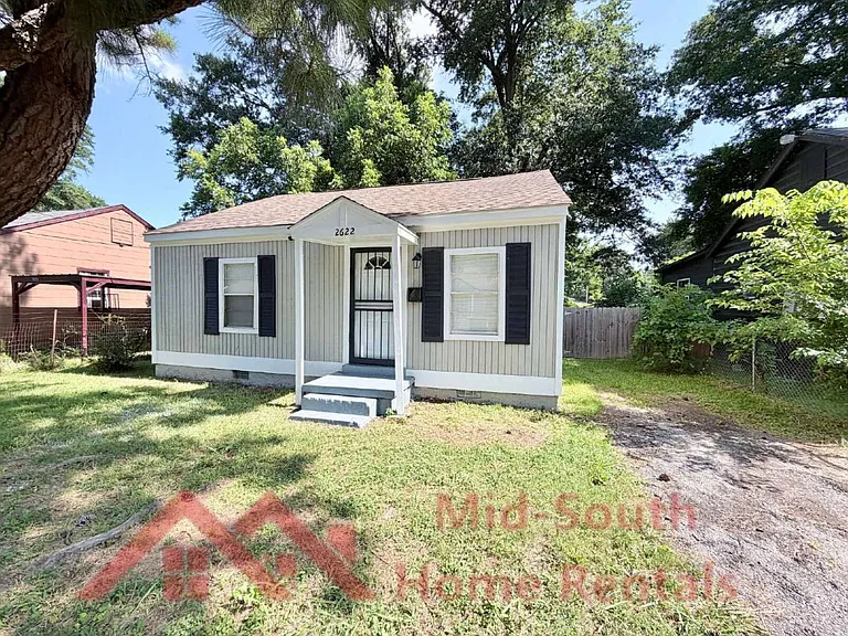 2622 Whitman Ave — Photo 3