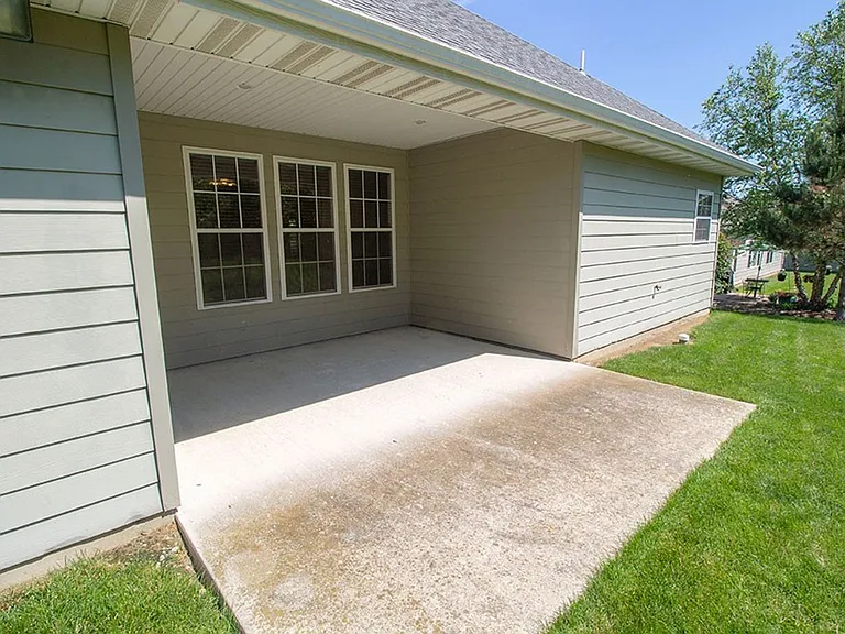 5305 Chamois Dr — Photo 41