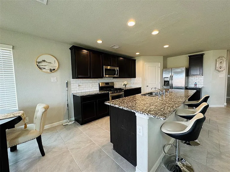 29618 Stanley Canyon Ln — Photo 9