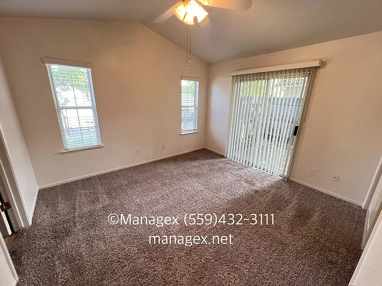 768 Spruce Ave #101 — Photo 13