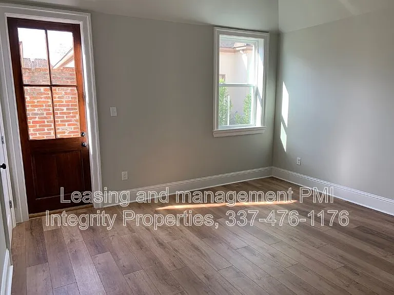 104 Shirekeep Ln — Photo 8