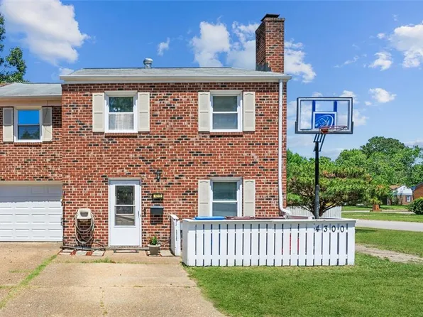 4300 Midhurst Ln, Chesapeake, VA 23321