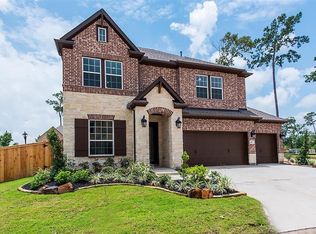 107 Chatsworth Ln, Conroe, TX 77384